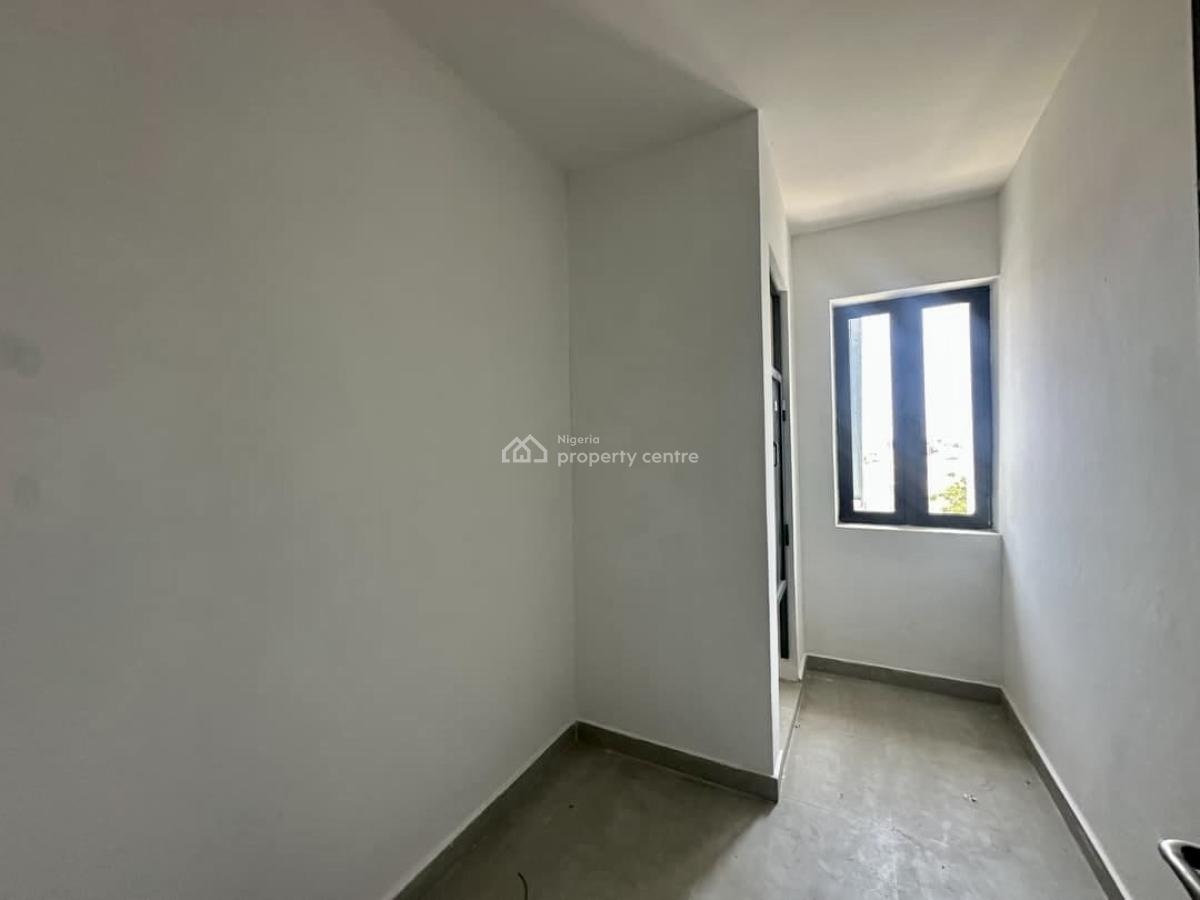 Fully Serviced 3-bedroom Apartment with Bq, Lekki Phase 1, Lekki, Lagos, Flat / Apartment for Rent