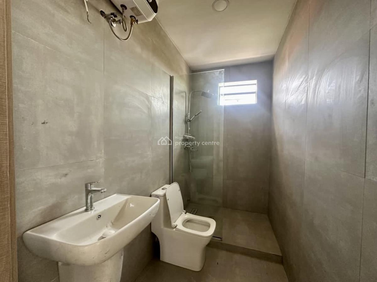 Fully Serviced 3-bedroom Apartment with Bq, Lekki Phase 1, Lekki, Lagos, Flat / Apartment for Rent