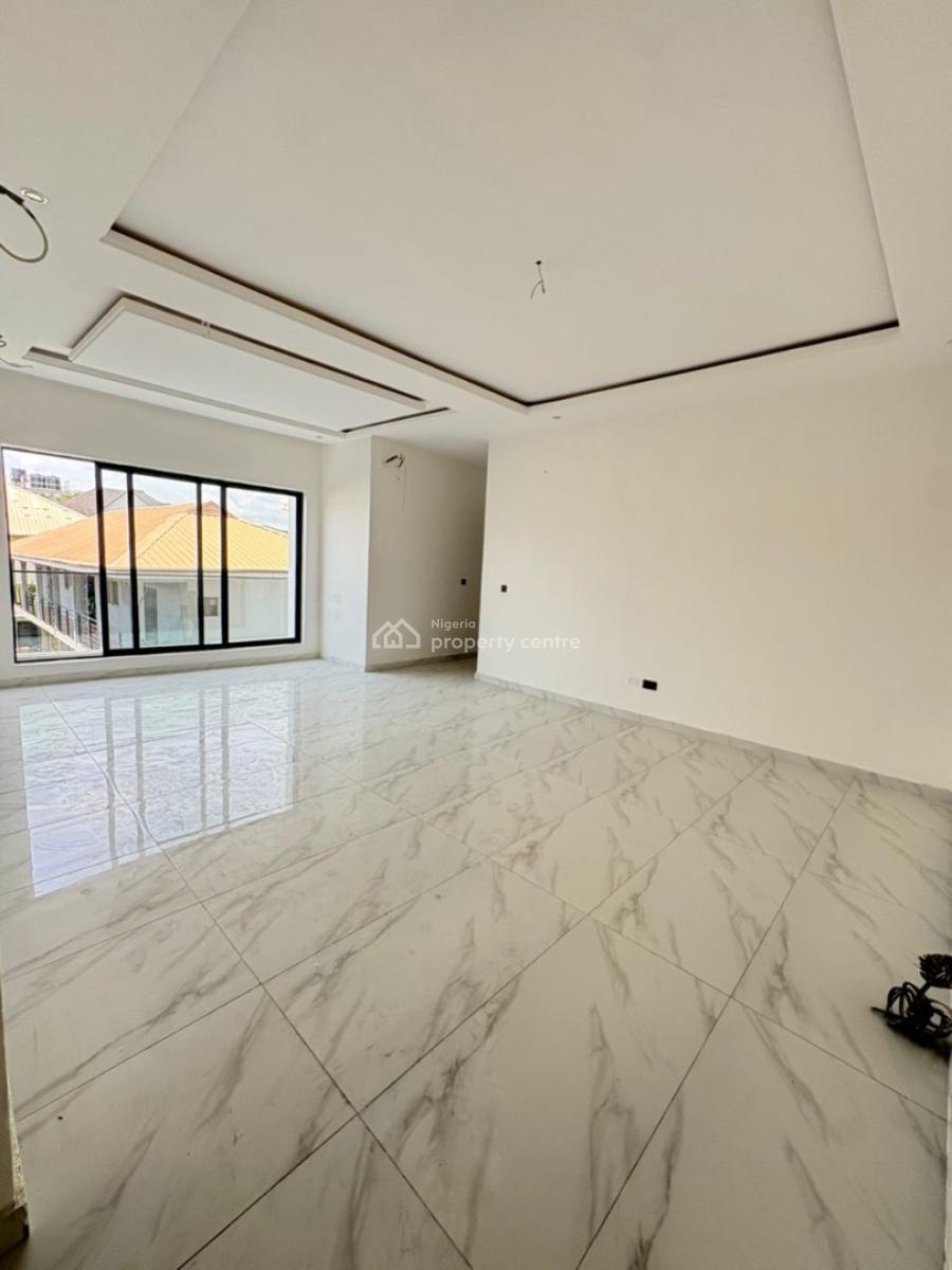 Luxury 2 Bedroom Apartment in a Good Environment, Victoria Island (vi), Lagos, Block of Flats for Sale