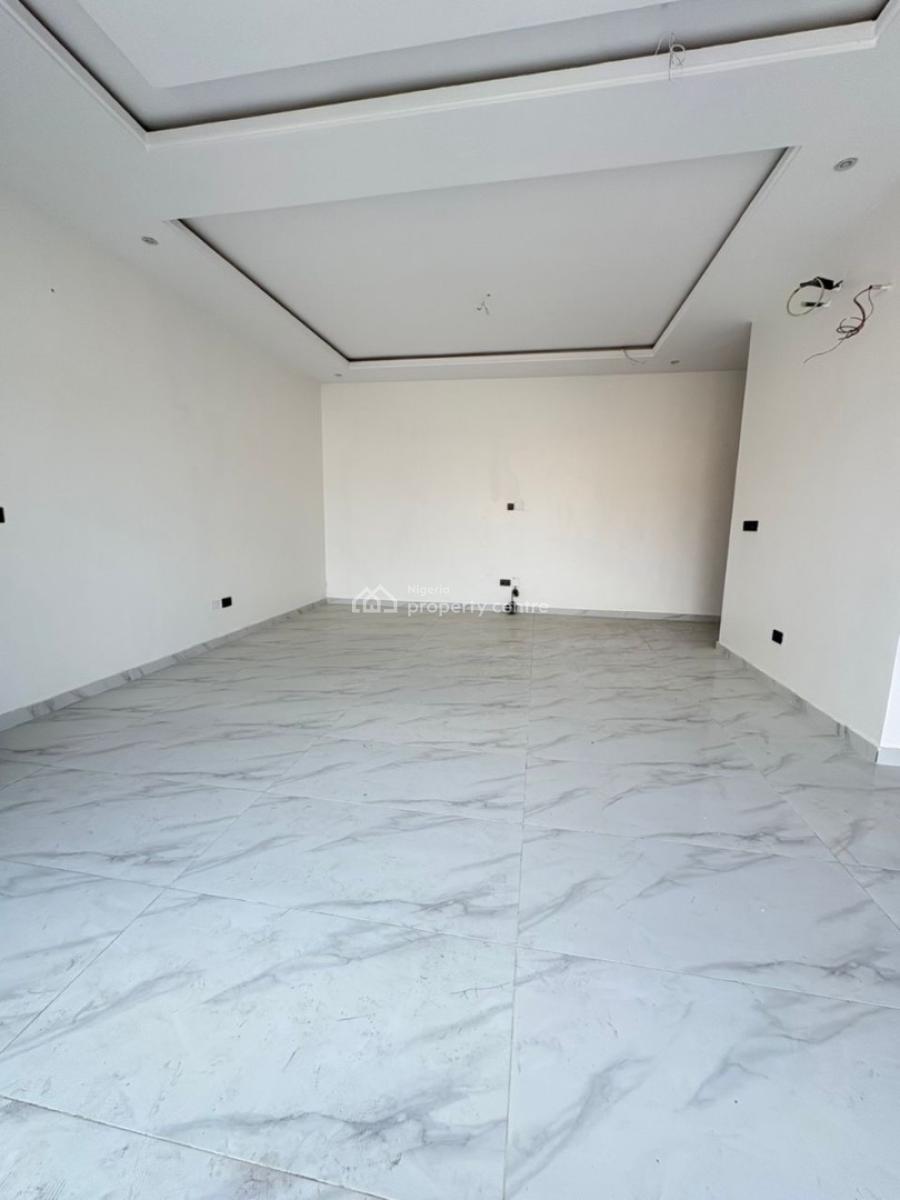 Luxury 2 Bedroom Apartment in a Good Environment, Victoria Island (vi), Lagos, Block of Flats for Sale