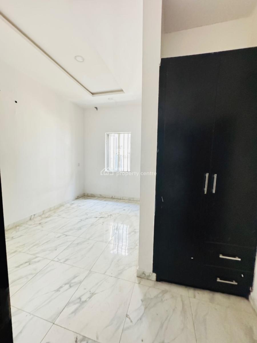 Spacious Single Room Available, Orchid Road, Lekki, Lagos, Self Contain (single Rooms) for Rent