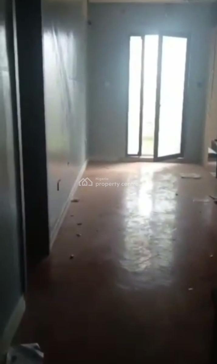 Spacious 4 Bedroom Pethhouse Apartment, Harmony Estate, Ifako, Gbagada, Lagos, Flat / Apartment for Rent