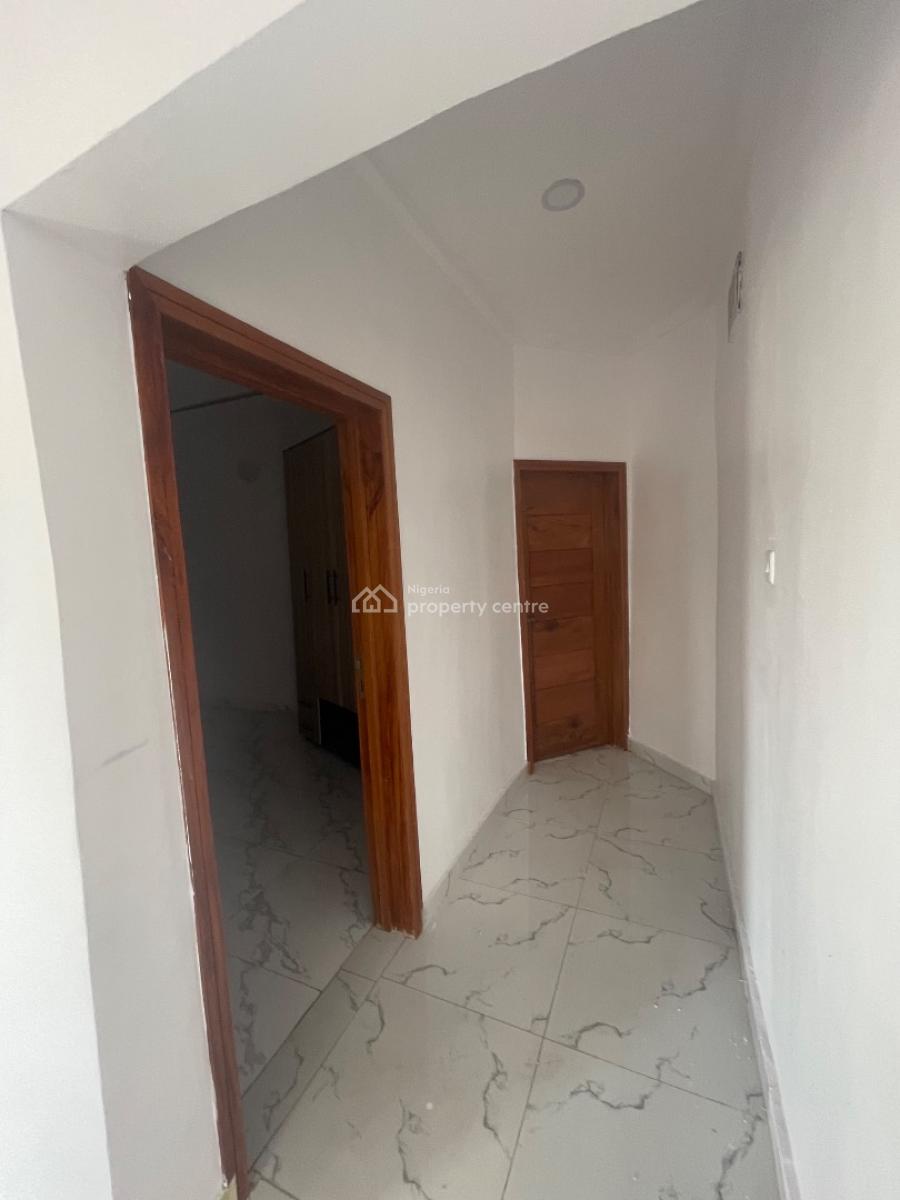 Clean 2 Bedroom Apartment Upstairs in a Call to Access Estate, Sangotedo, Ajah, Lagos, Flat / Apartment for Rent