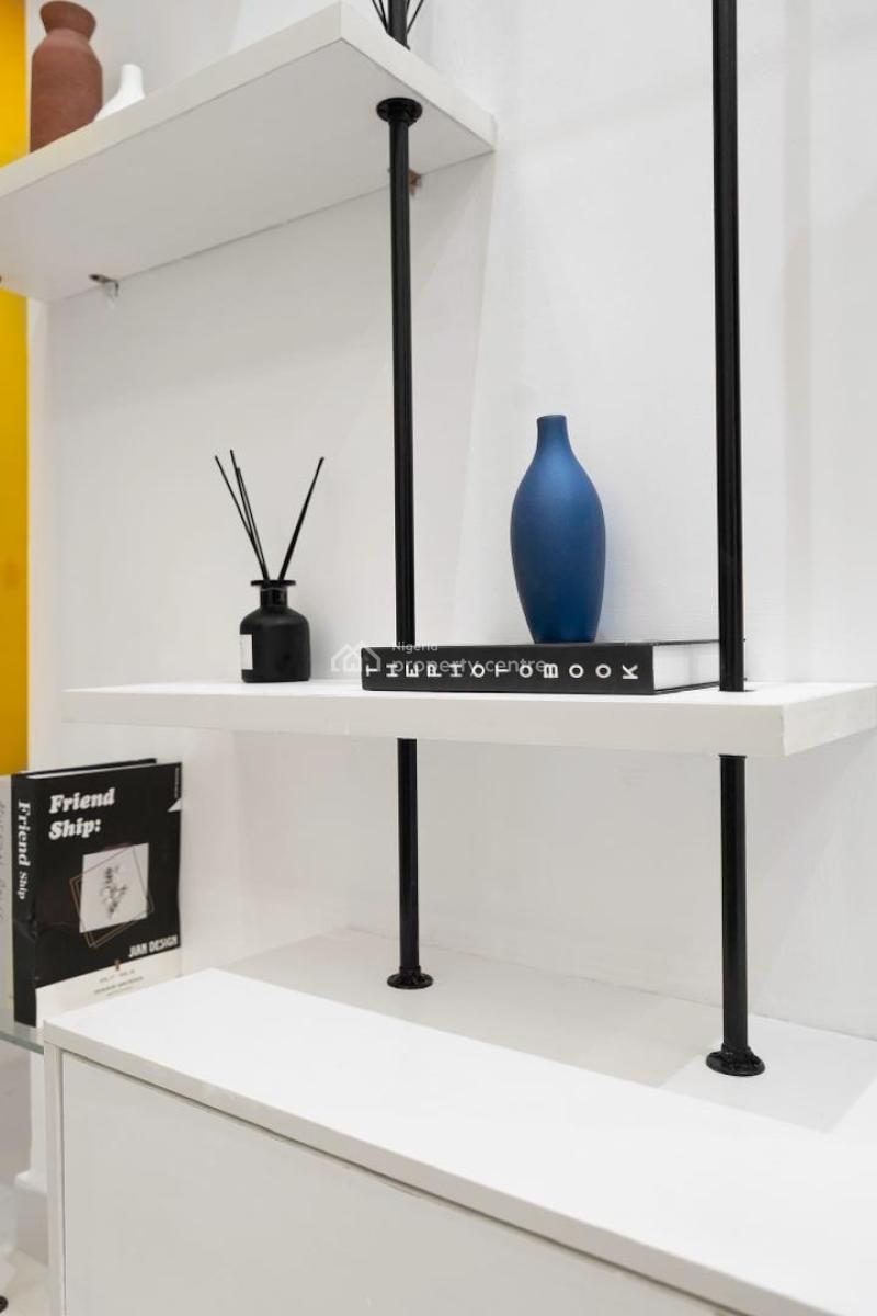 Luxury Two Bedroom with Ps5, Western Foreshore, Osapa, Lekki, Lagos, Flat / Apartment Short Let