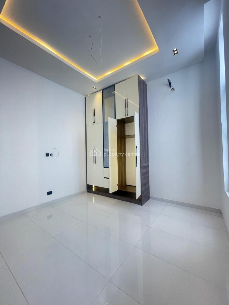 Aesthetically Pleasing 5 Bedroom Duplex with a Bq, Pool & Smart Features, Chevron, Lekki, Lagos, Detached Duplex for Sale