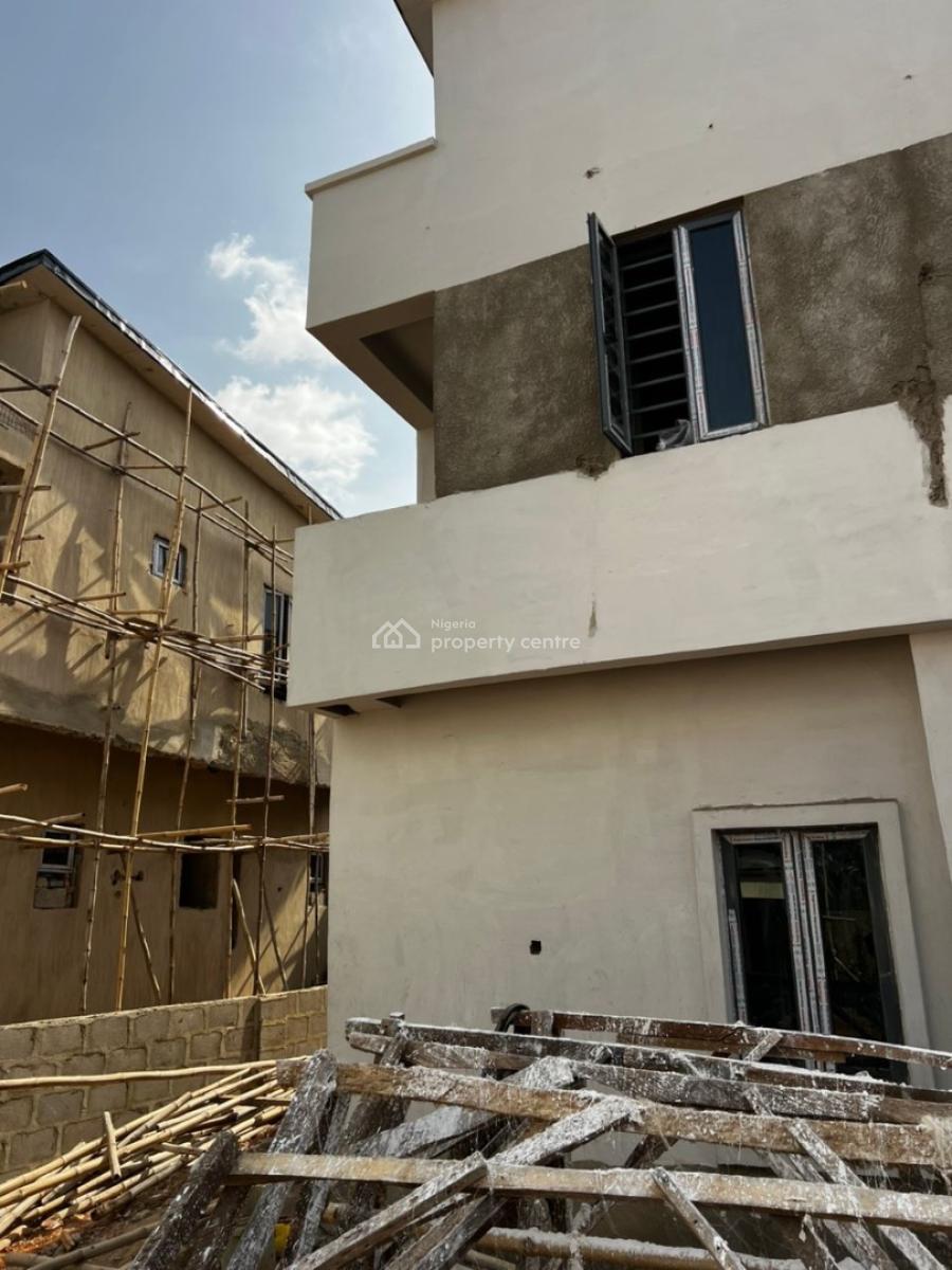 4bdrm Semidetach Duplex in Budland Court, Omole Ext, Ojodu Berger, Budland Court, Budland Street, Omole Phase1 Ext, Ojodu Berger, Ojodu Berger, Ojodu, Lagos, Semi-detached Duplex for Sale