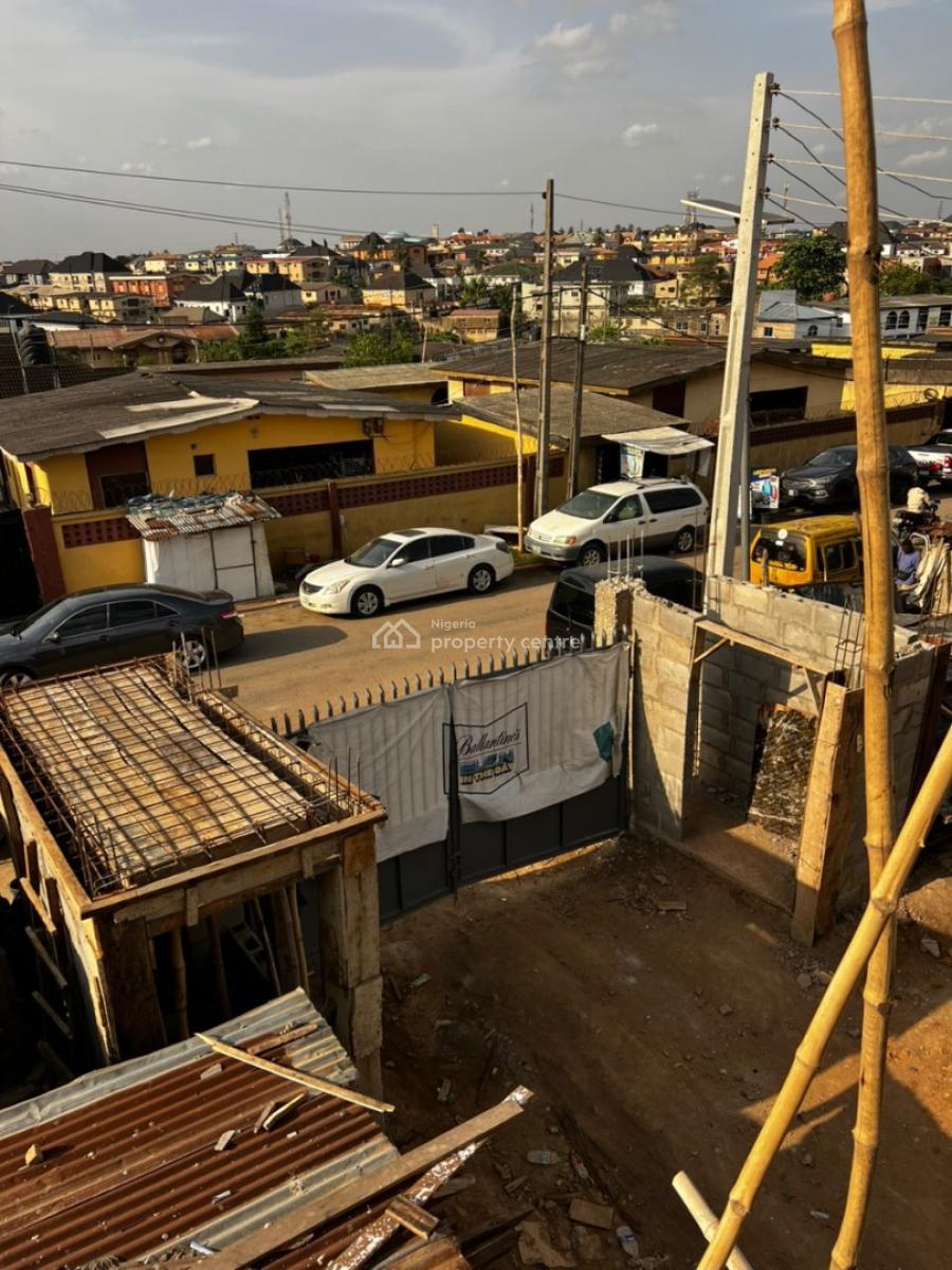 4bdrm Semidetach Duplex in Budland Court, Omole Ext, Ojodu Berger, Budland Court, Budland Street, Omole Phase1 Ext, Ojodu Berger, Ojodu Berger, Ojodu, Lagos, Semi-detached Duplex for Sale