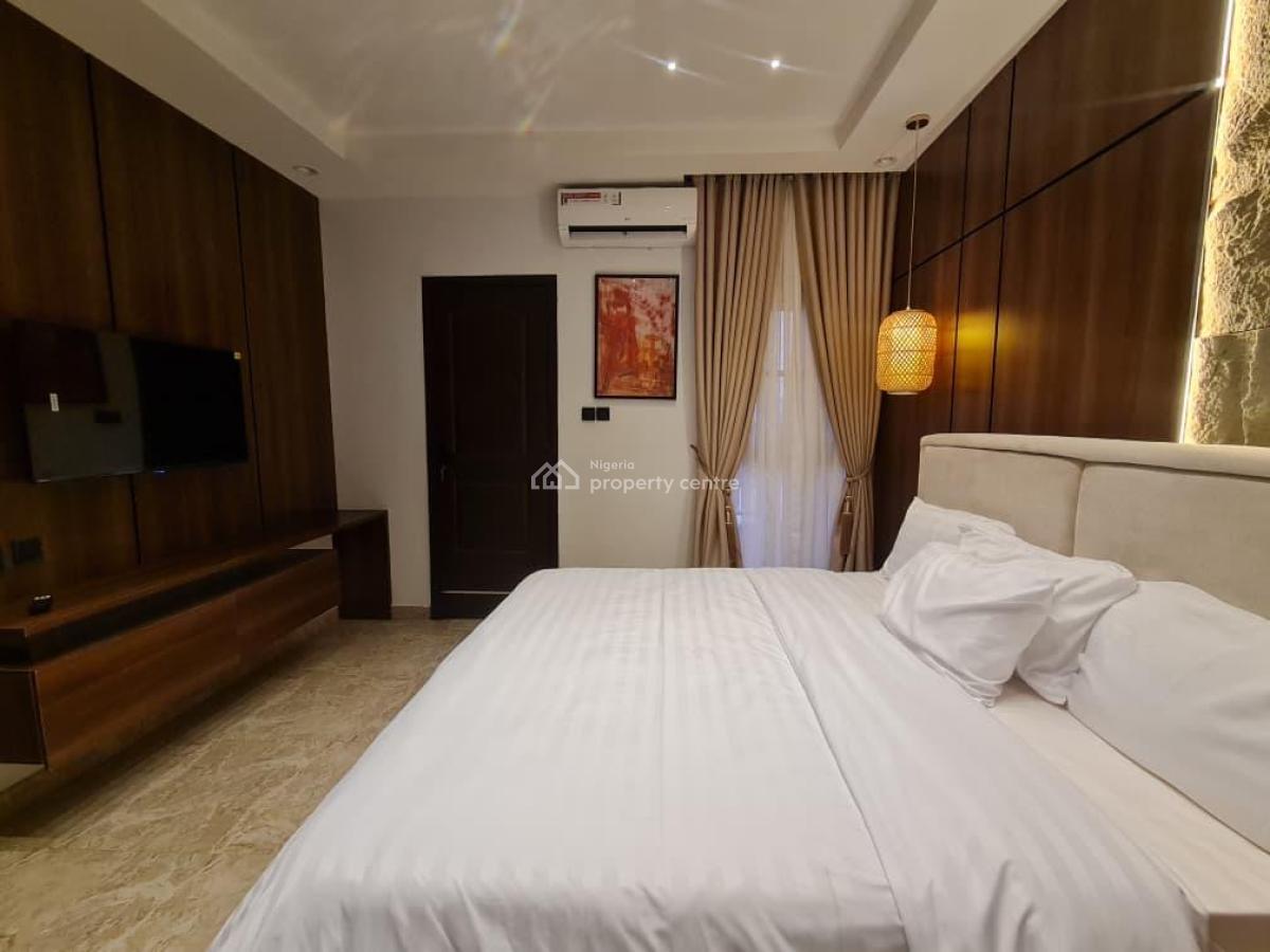 Newly Launched Luxury 1 Bedroom  with Snooker Board, & Bar, Lekki Phase 1, Lekki, Lagos, Flat / Apartment Short Let