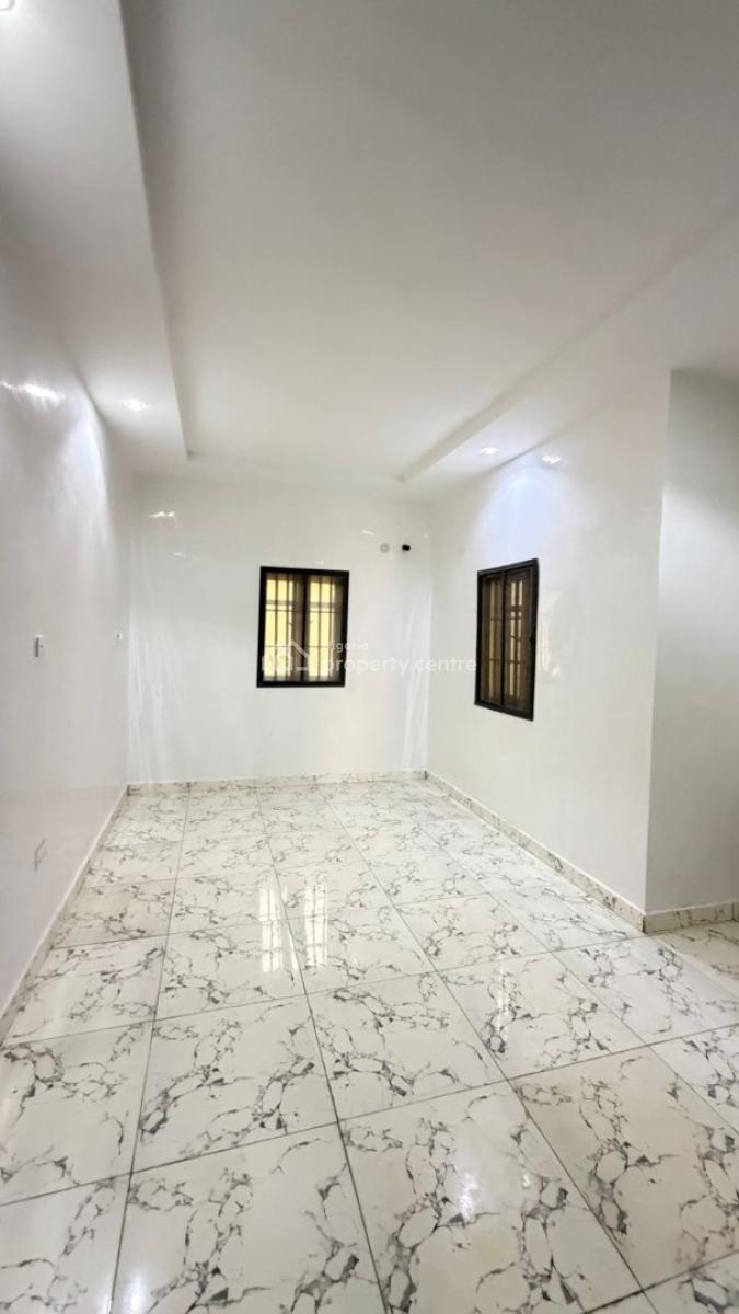 4 Bedroom Semi-detached  Private Compound, Apo, Abuja, Semi-detached Duplex for Sale