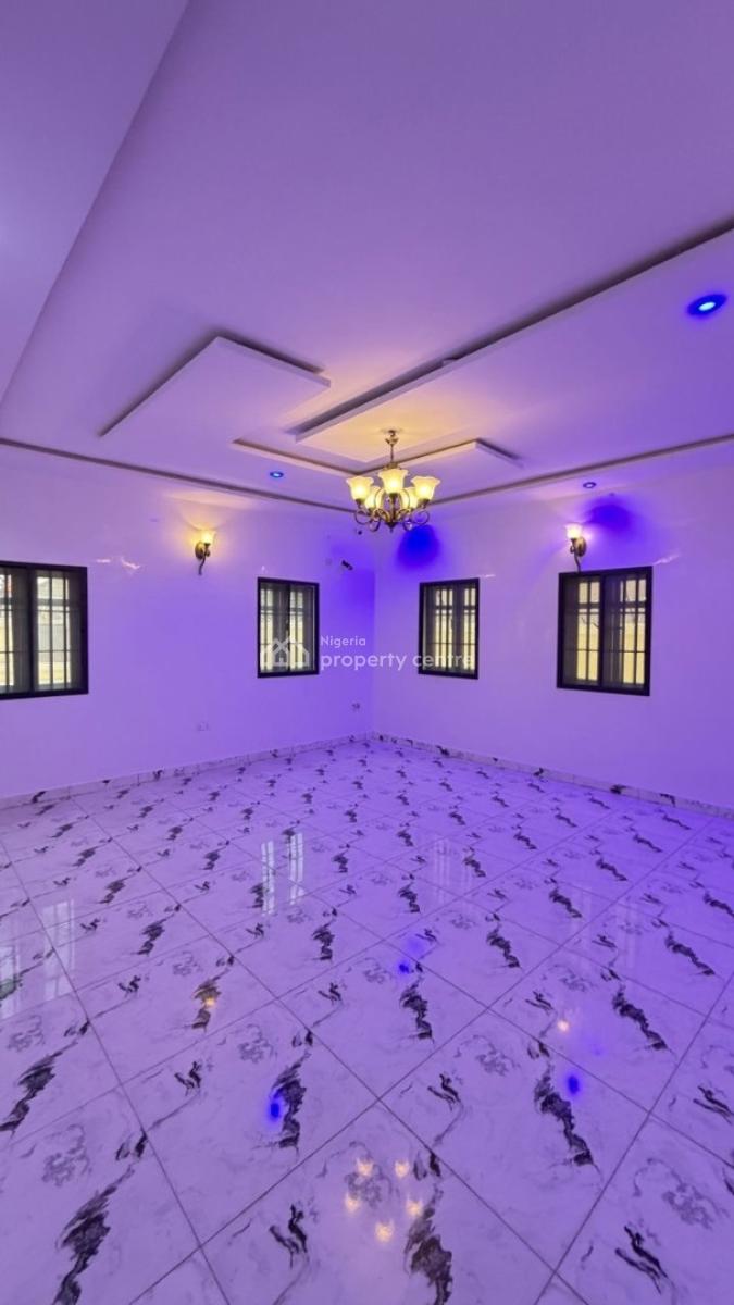 4 Bedroom Semi-detached  Private Compound, Apo, Abuja, Semi-detached Duplex for Sale