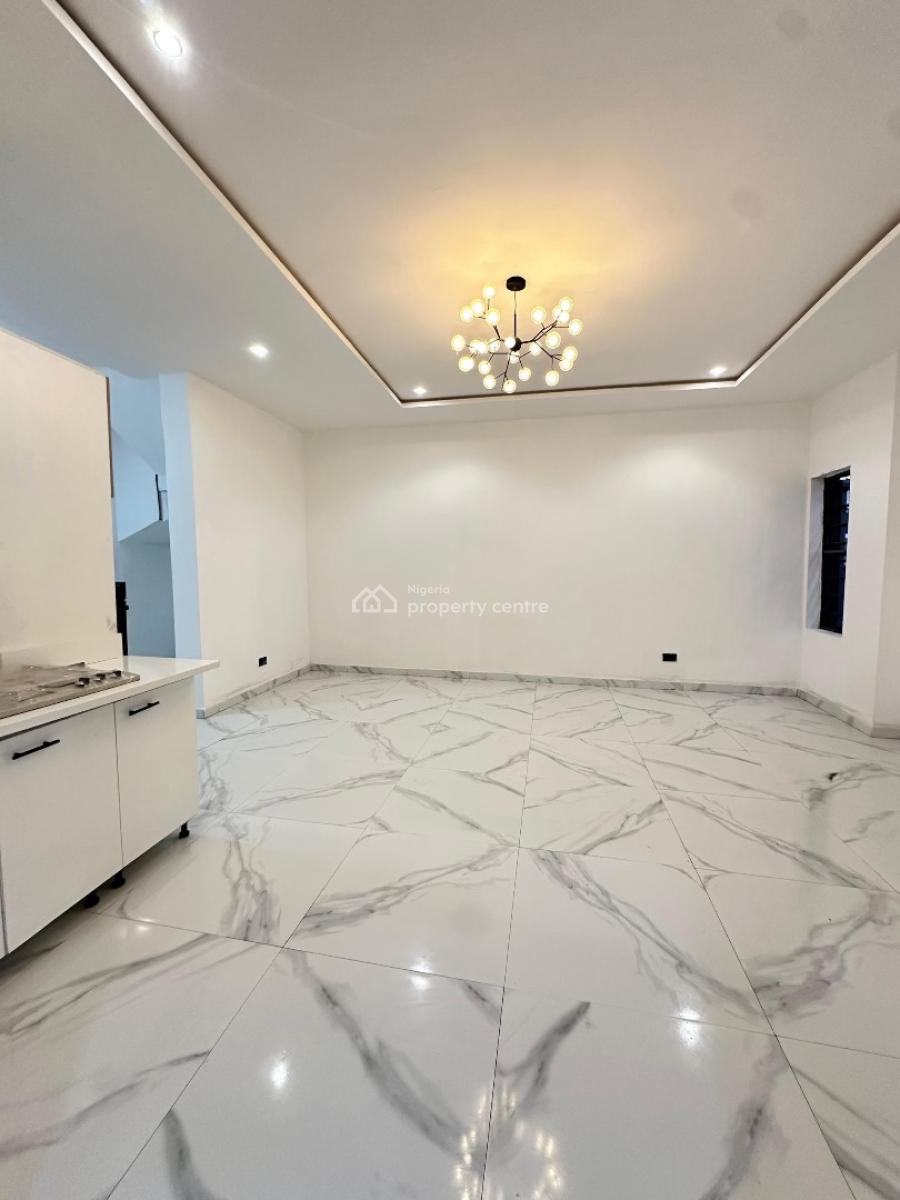 Luxurious Studio Apartment, Royal Pine Estate, Orchid Road, Lekki, Lagos, Self Contain (single Rooms) for Rent