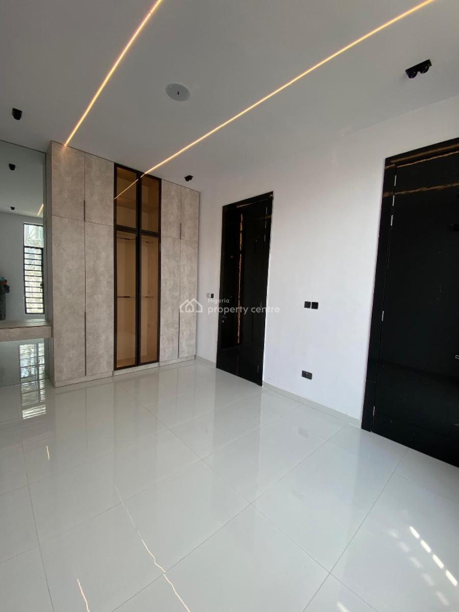 Opulent 5 Bedroom Fully Detached, Ikota, Ikota, Lekki, Lagos, Detached Duplex for Sale
