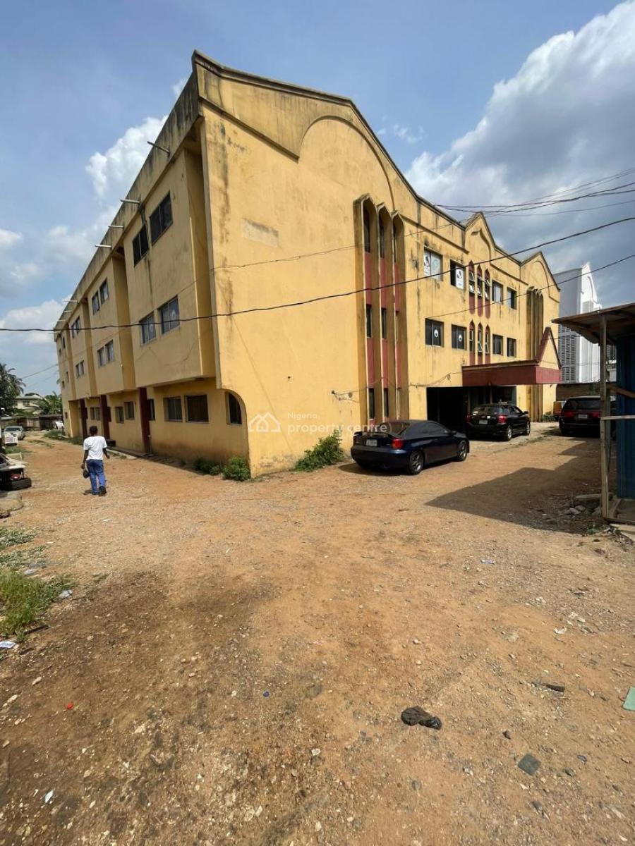 24 Unit Commercial Building  Office Complex, Awolowo Junction Bodija, Ibarapa Central, Oyo, Office Space for Sale