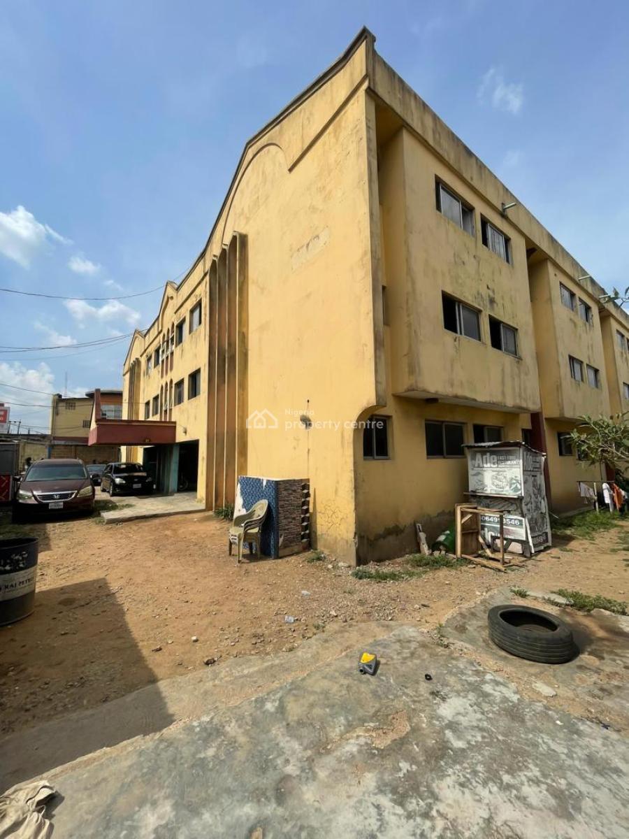 24 Unit Commercial Building  Office Complex, Awolowo Junction Bodija, Ibarapa Central, Oyo, Office Space for Sale