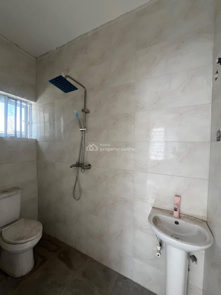 2 Bedroom Flat, Sliver Land Estate, Sangotedo, Ajah, Lagos, Flat / Apartment for Rent