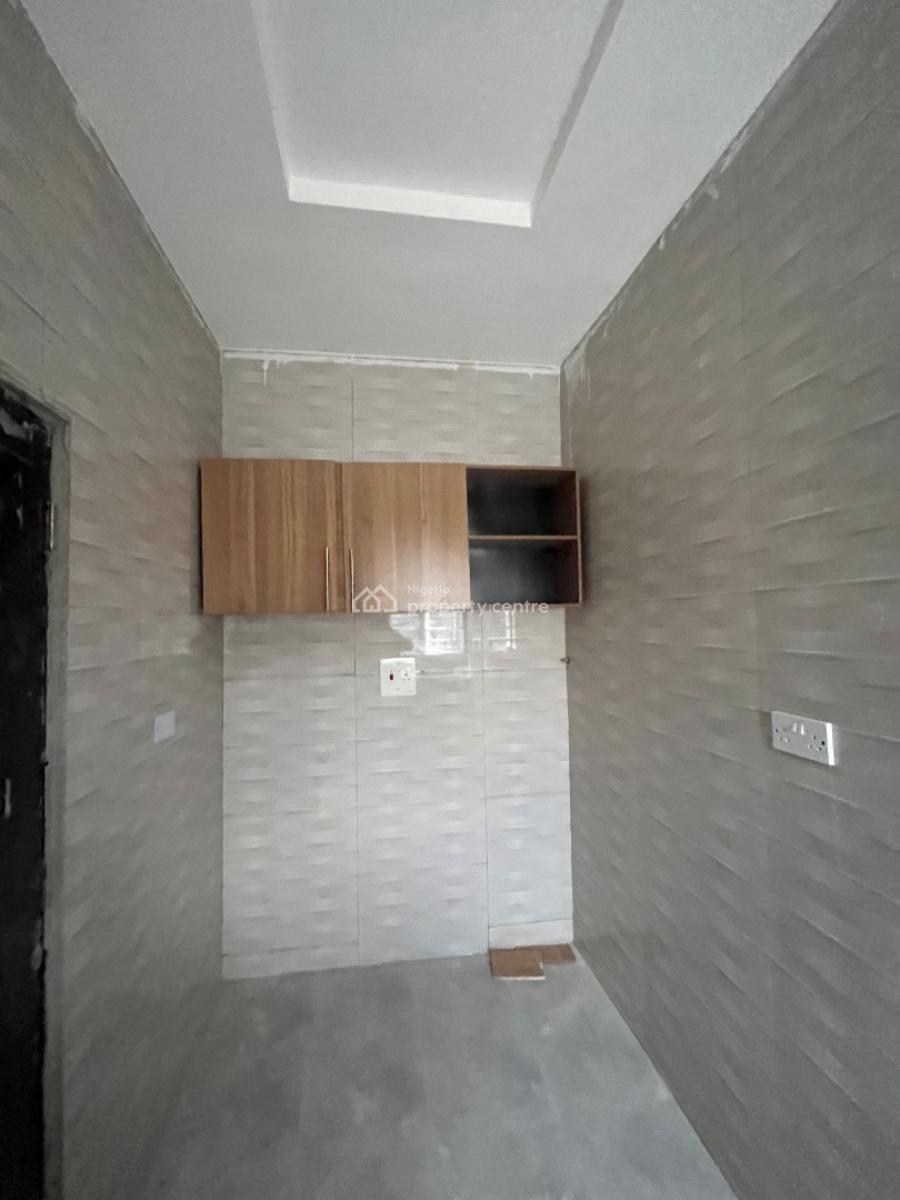 2 Bedroom Flat, Sliver Land Estate, Sangotedo, Ajah, Lagos, Flat / Apartment for Rent