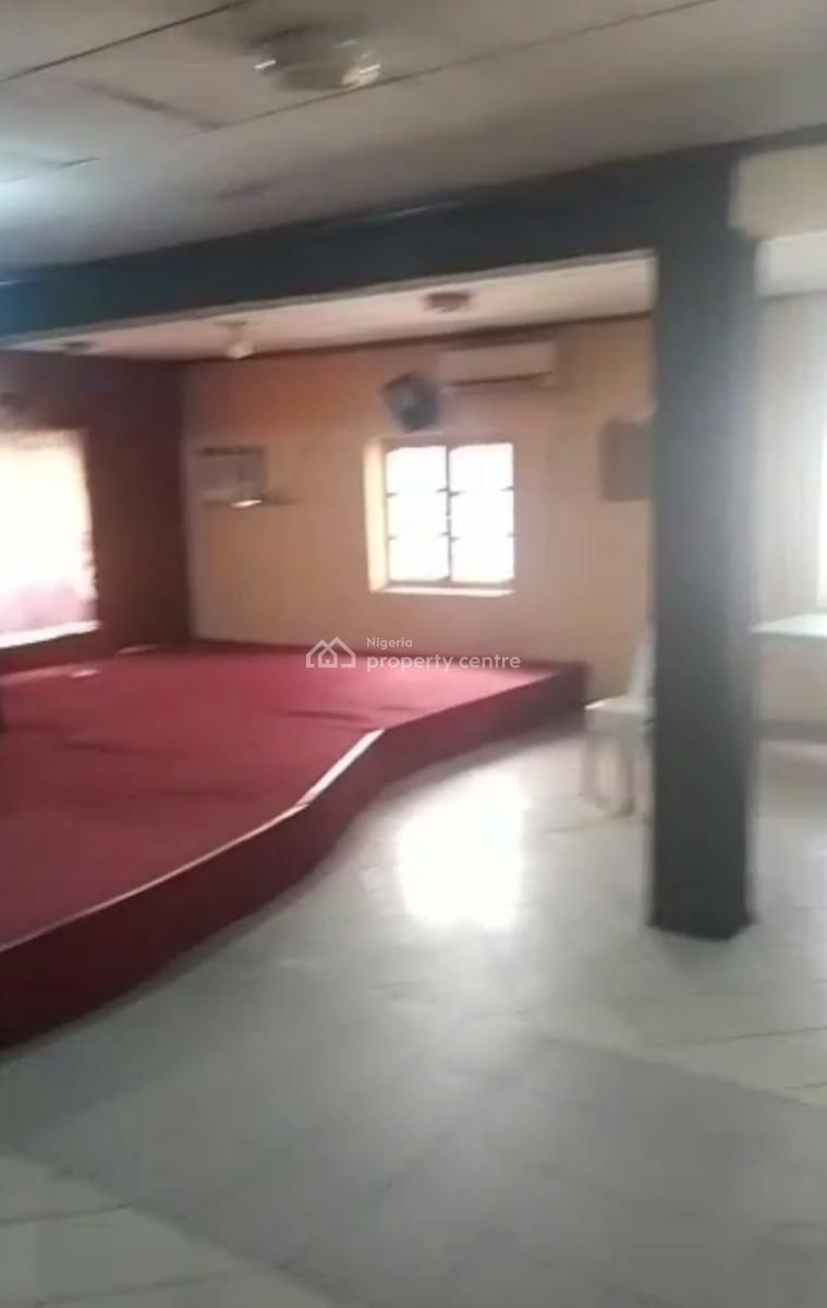 Open Plan Space Upstairs on 230 Sqm, Bode Thomas, Surulere, Lagos, Commercial Property for Rent