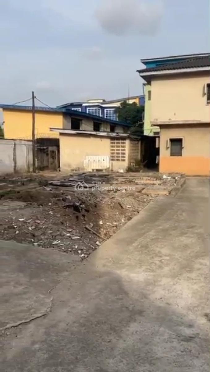 900sqm Land + Multi-unit Duplexes, Jibowu, Yaba, Lagos, Commercial Property for Sale