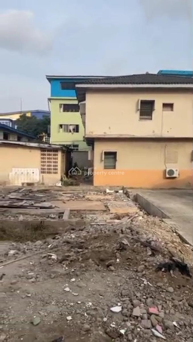 900sqm Land + Multi-unit Duplexes, Jibowu, Yaba, Lagos, Commercial Property for Sale