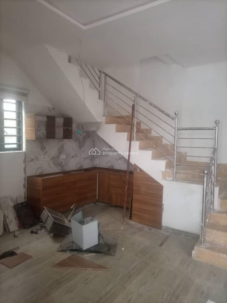2 Bedroom Terraced Duplex, Lekki County, Ikota, Lekki, Lagos, Terraced Duplex for Rent