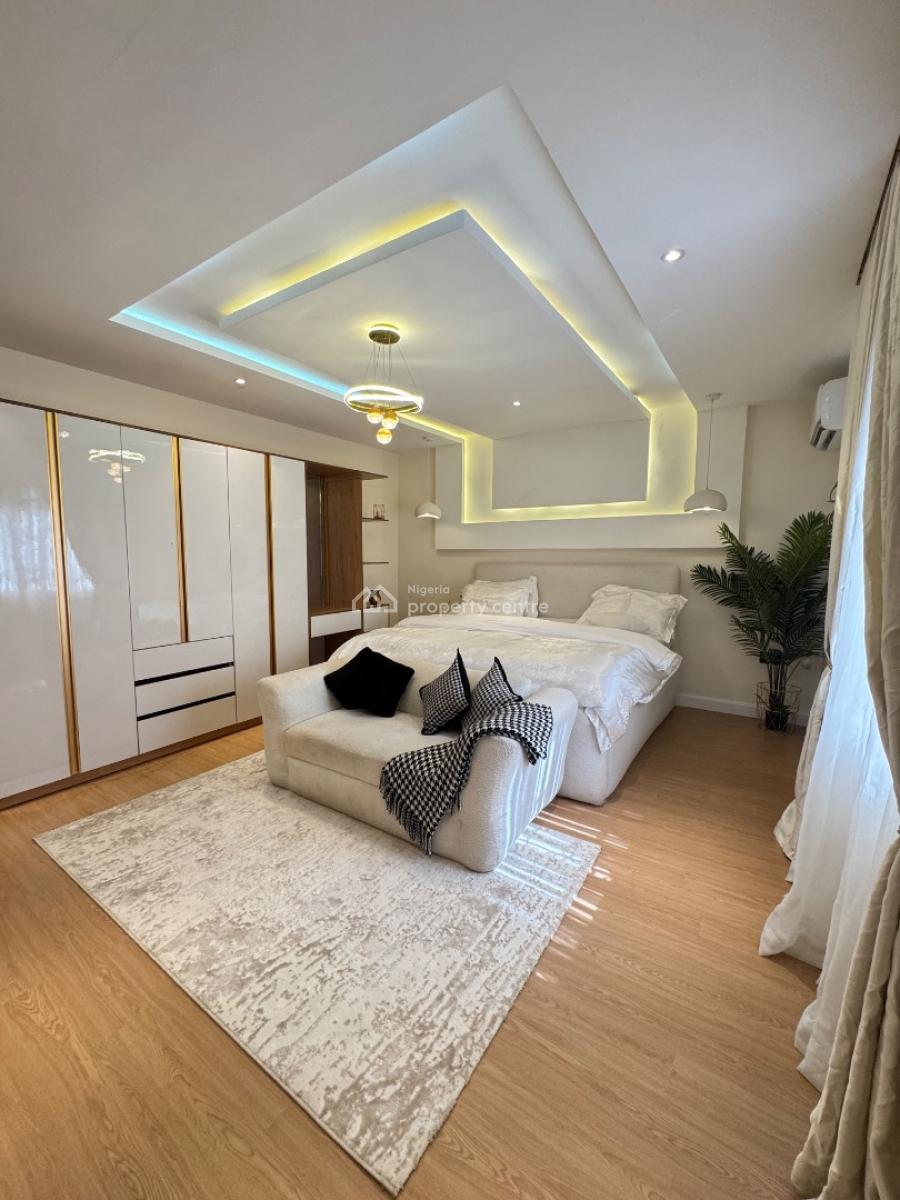 Luxurious 2 Bedroom Apartment in Lekki Phase1, Off Ever Care Hospital, Lekki Phase 1, Lekki, Lagos, Flat / Apartment Short Let