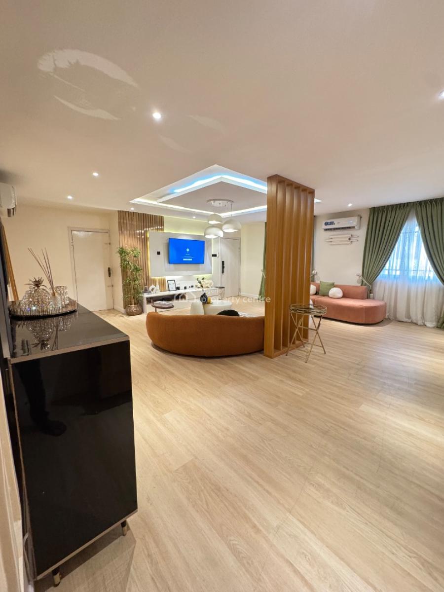 Luxurious 2 Bedroom Apartment in Lekki Phase1, Off Ever Care Hospital, Lekki Phase 1, Lekki, Lagos, Flat / Apartment Short Let