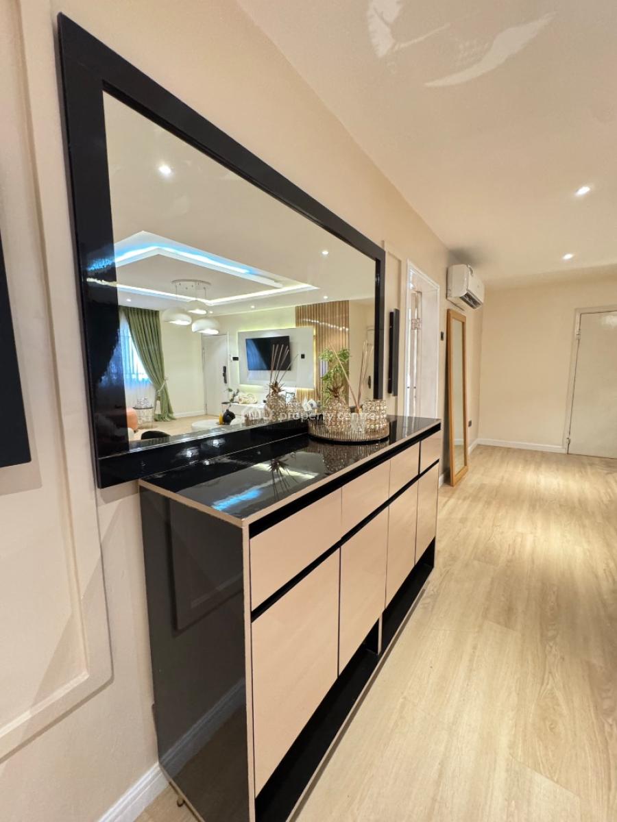Luxurious 2 Bedroom Apartment in Lekki Phase1, Off Ever Care Hospital, Lekki Phase 1, Lekki, Lagos, Flat / Apartment Short Let