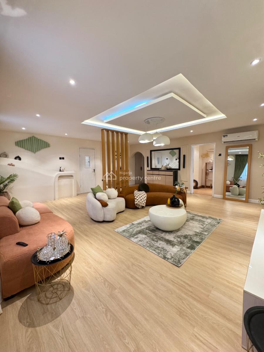 Luxurious 2 Bedroom Apartment in Lekki Phase1, Off Ever Care Hospital, Lekki Phase 1, Lekki, Lagos, Flat / Apartment Short Let