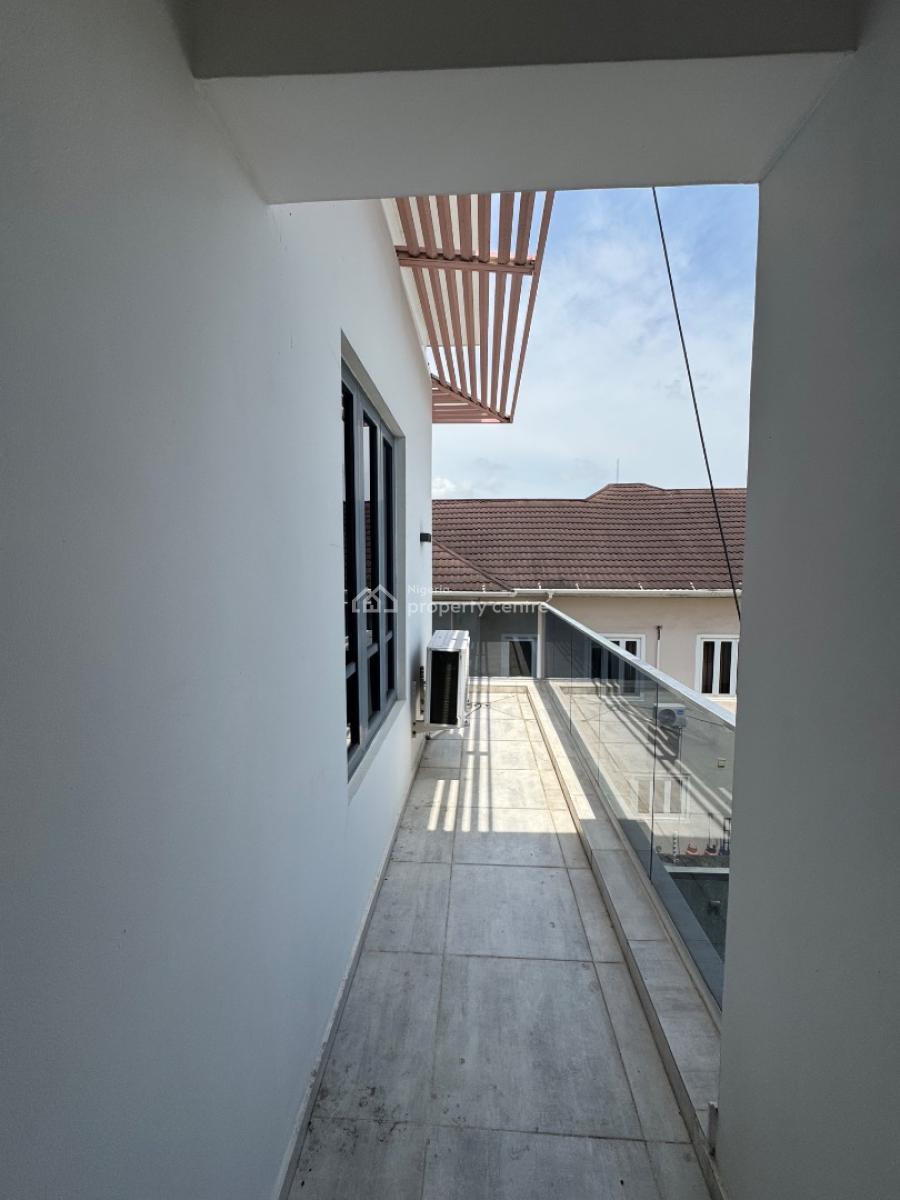 a Luxury 5 Bedroom Fully Detached Duplex with Top Notch Furniture., Lekki Phase 1., Lekki Phase 1, Lekki, Lagos, House for Rent