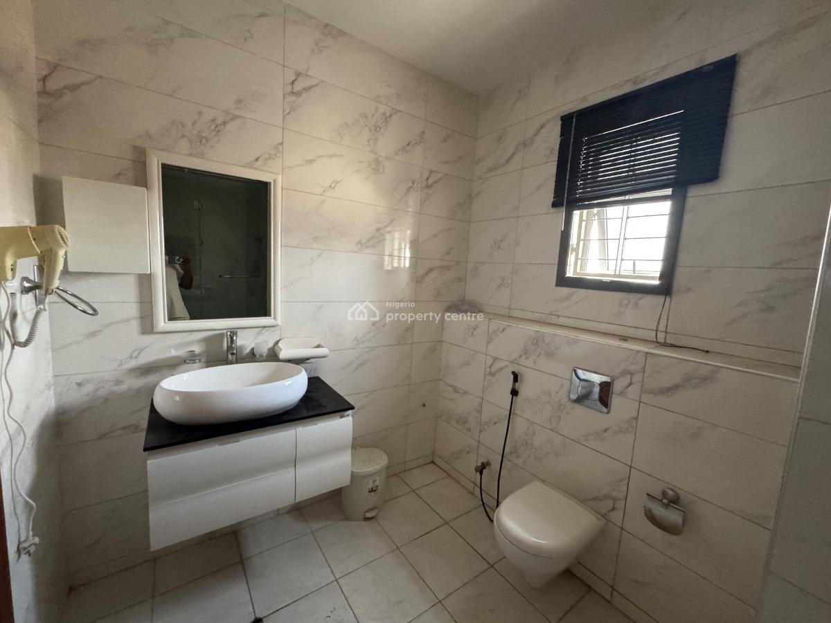 a Luxury 5 Bedroom Fully Detached Duplex with Top Notch Furniture., Lekki Phase 1., Lekki Phase 1, Lekki, Lagos, House for Rent