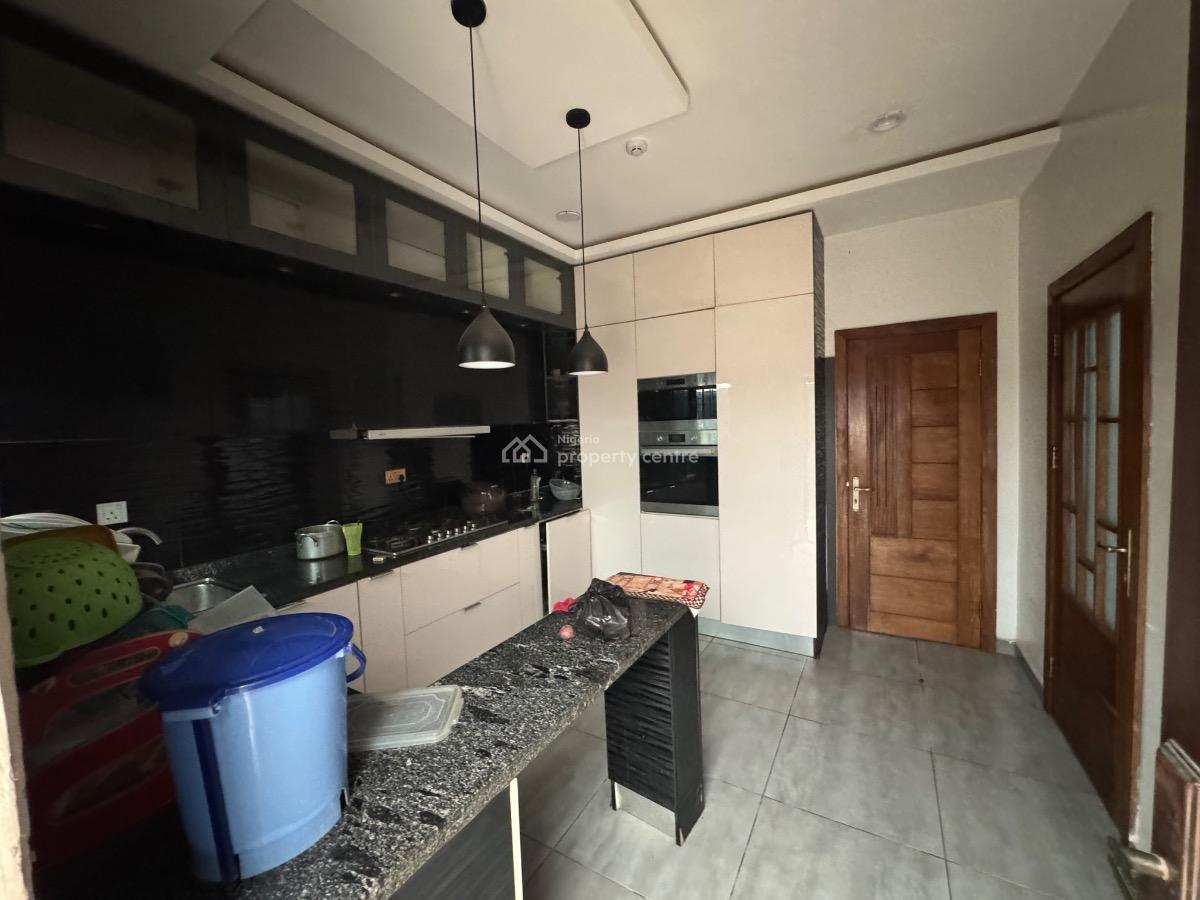 a Luxury 5 Bedroom Fully Detached Duplex with Top Notch Furniture., Lekki Phase 1., Lekki Phase 1, Lekki, Lagos, House for Rent