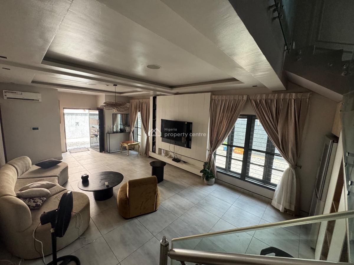 a Luxury 5 Bedroom Fully Detached Duplex with Top Notch Furniture., Lekki Phase 1., Lekki Phase 1, Lekki, Lagos, House for Rent