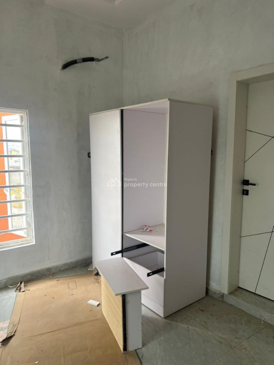 Luxury 3 Bedroom Flat, Olowora, Magodo, Lagos, Flat / Apartment for Rent