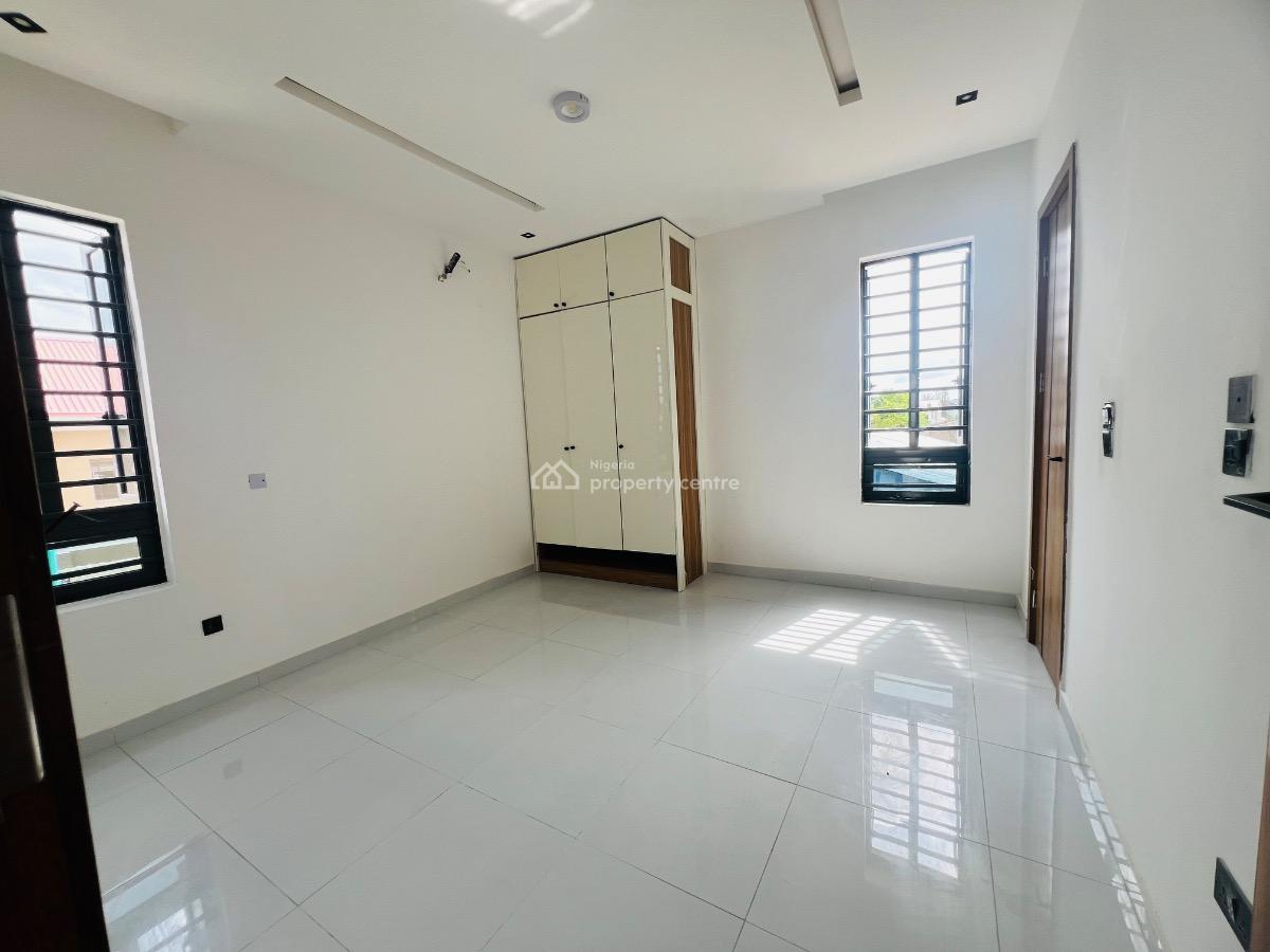 2bedroom Apartment, Harris Drive, Lekki, Lagos, Flat / Apartment for Sale