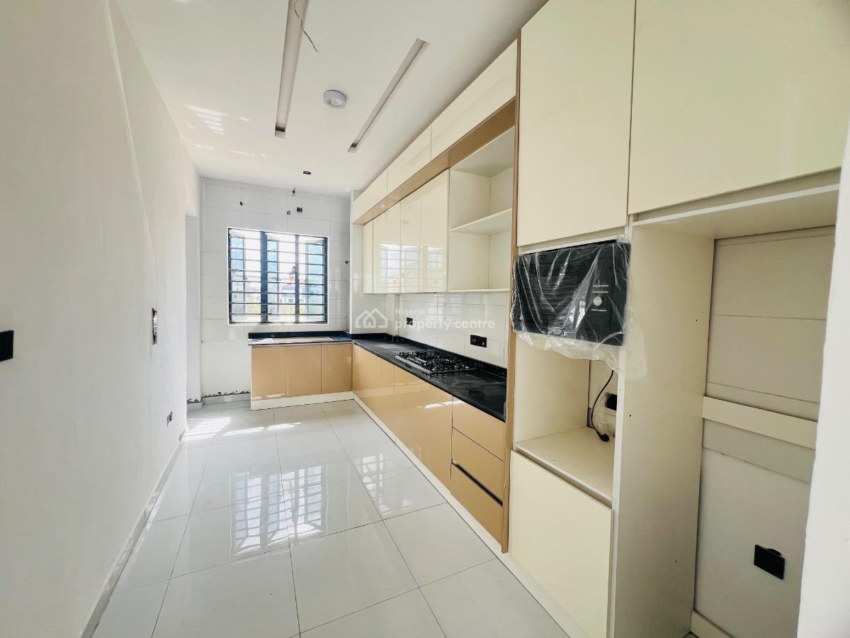 2bedroom Apartment, Harris Drive, Lekki, Lagos, Flat / Apartment for Sale