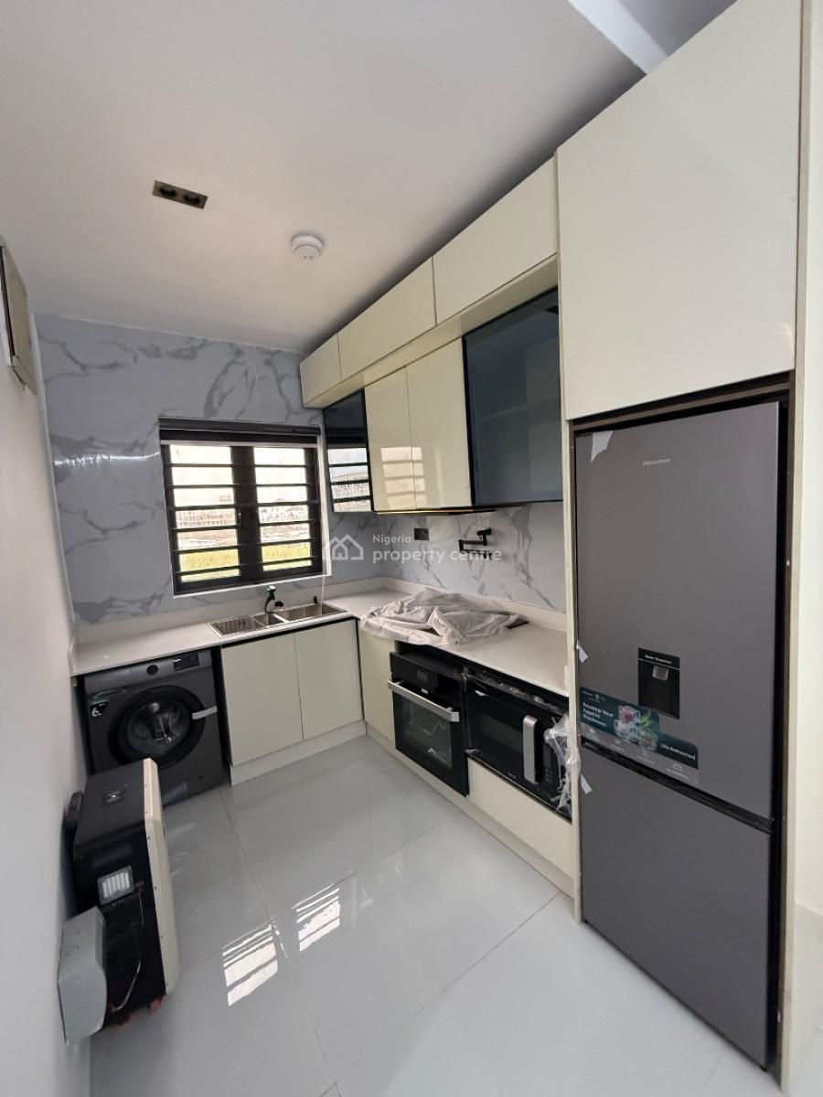 Serviced 2 Bedroom Flat with Swimming Pool and Gym for Distress, Freedom Way, Lekki Phase 1, Lekki, Lagos, Block of Flats for Sale