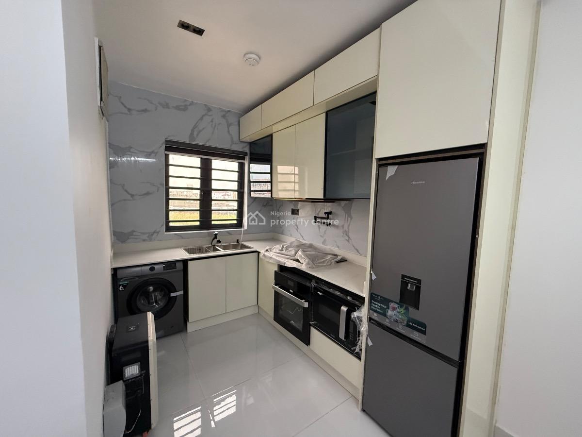 Serviced 2 Bedroom Flat with Swimming Pool and Gym for Distress, Freedom Way, Lekki Phase 1, Lekki, Lagos, Block of Flats for Sale