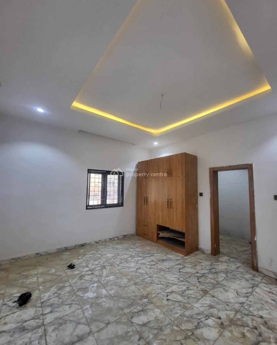 Luxurious Massive 3 Bedroom Flat Brand New, By American International School, Durumi, Abuja, Flat / Apartment for Rent