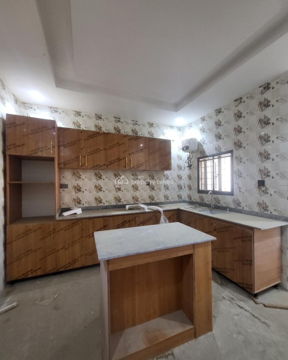 Luxurious Massive 3 Bedroom Flat Brand New, By American International School, Durumi, Abuja, Flat / Apartment for Rent