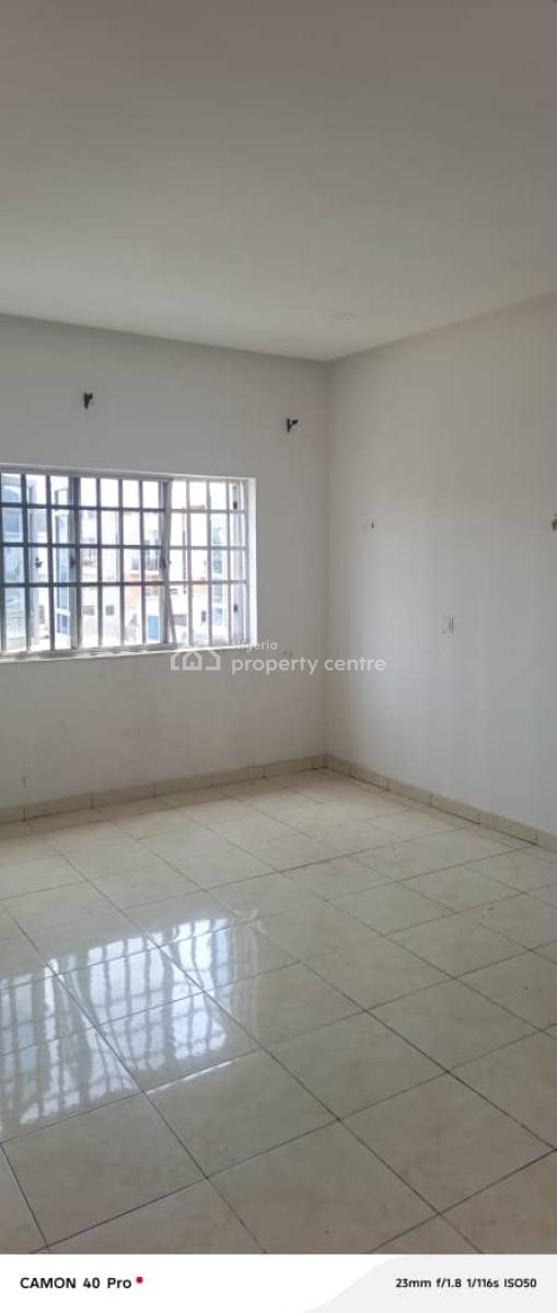 Luxurious Spacious Self Contain Shared Apartment, Corporate Road, Badore, Ajah, Lagos, Self Contain (single Rooms) for Rent
