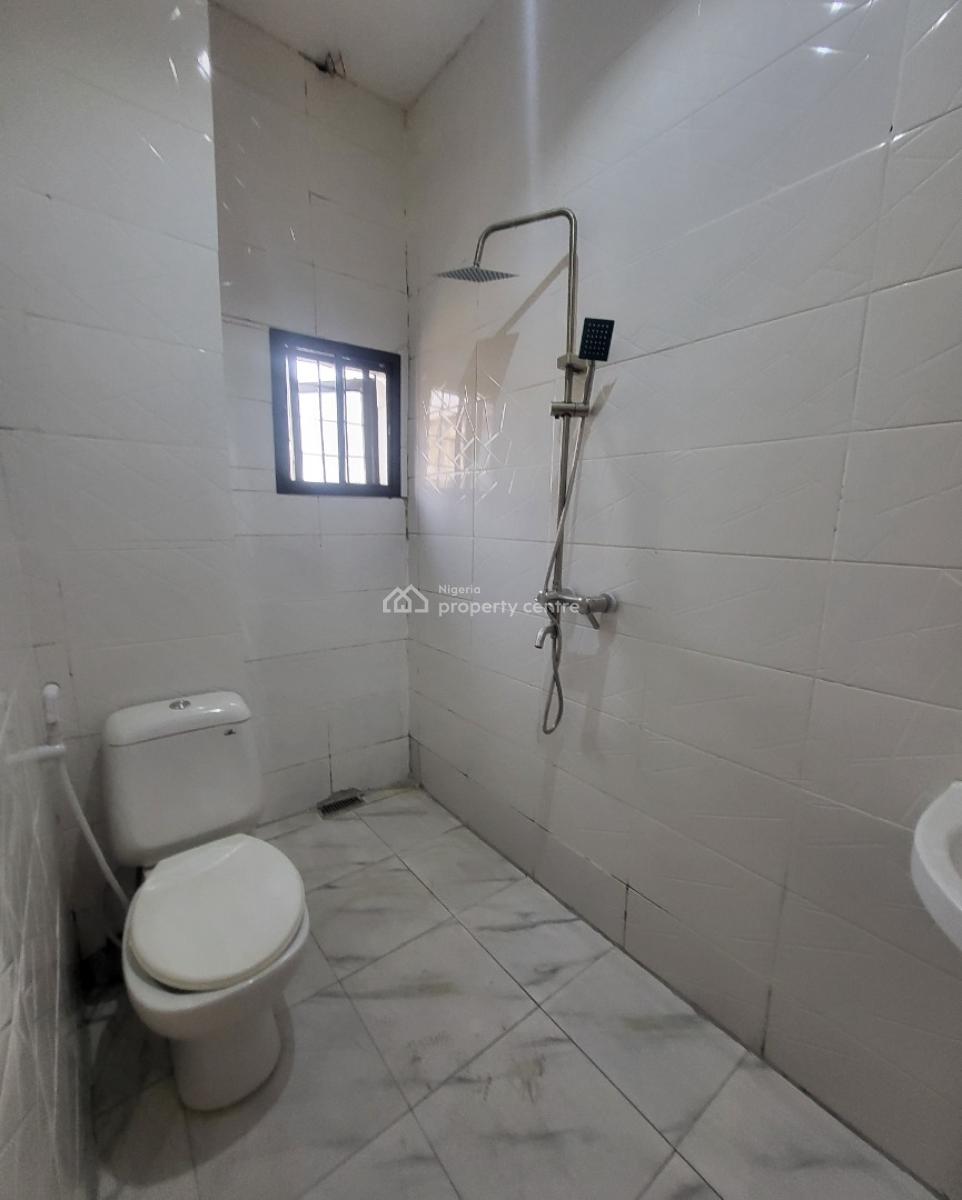 Luxurious Massive 2 Bedroom Flat, By American International School, Durumi, Abuja, Flat / Apartment for Rent