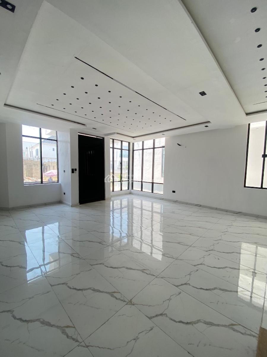 Stunning 5 Bedroom Fully Detached, Chevron, Lekki, Lagos, Detached Duplex for Sale