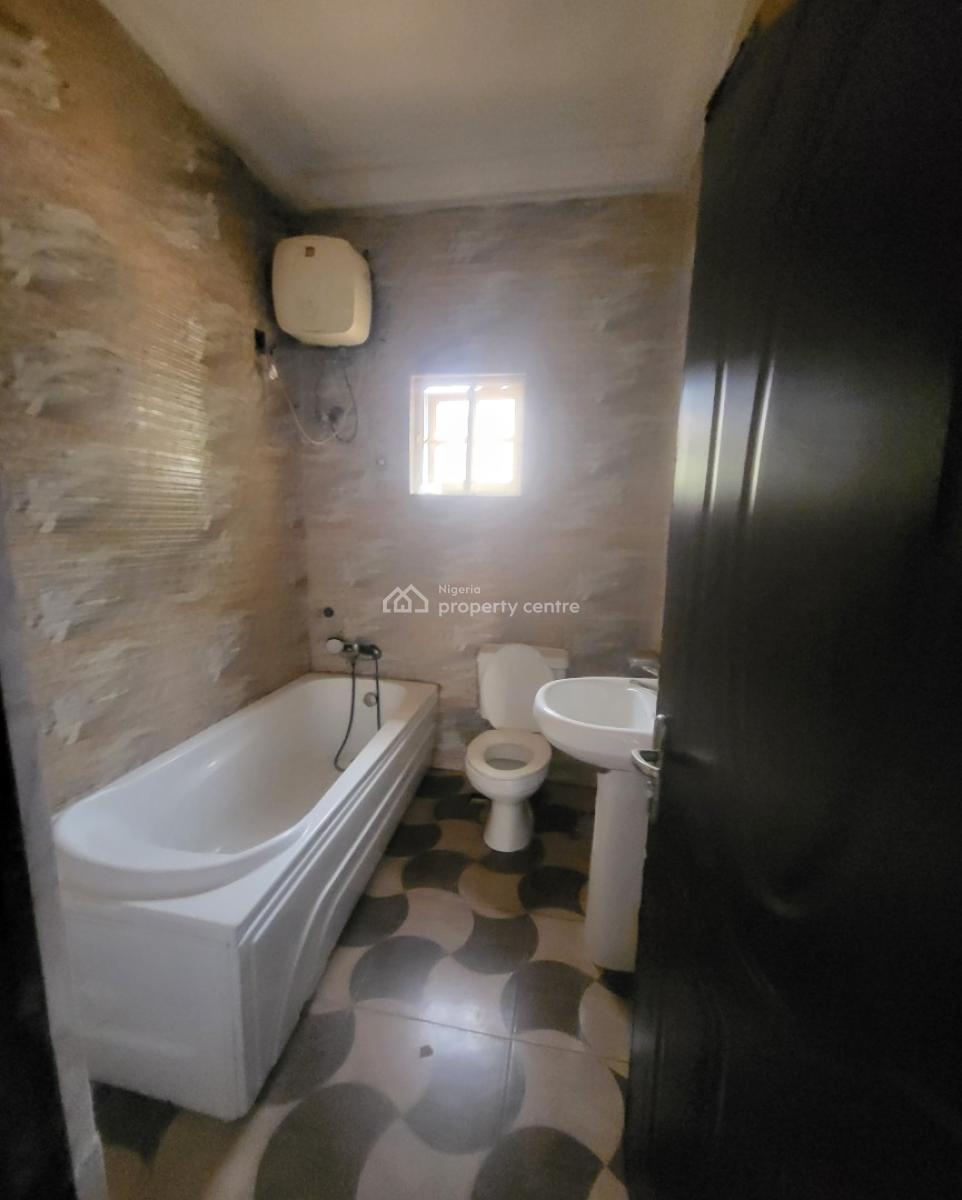 Luxurious Massive 2 Bedroom, By American International School, Durumi, Abuja, Flat / Apartment for Rent