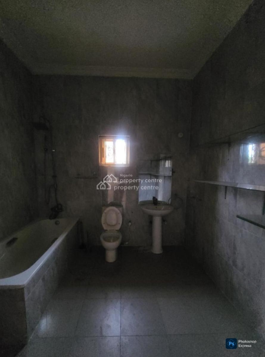 4 Bedroom Spacious Duplex in a Secured Estate, Marwa, Lekki Phase 1, Lekki, Lagos, Semi-detached Duplex for Rent