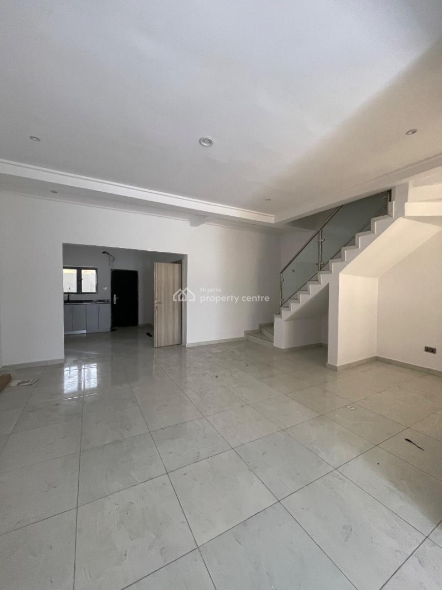 3 Bedrooms Terraced Duplex with a Bq, Chevron, Lekki, Lagos, Terraced Duplex for Rent