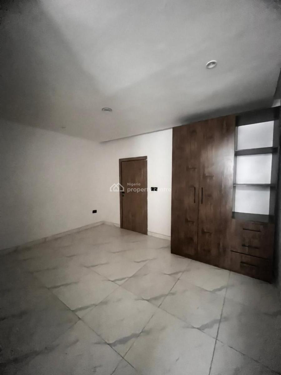 New 2 Bedrooms Apartment, Ologolo, Lekki, Lagos, Flat / Apartment for Rent