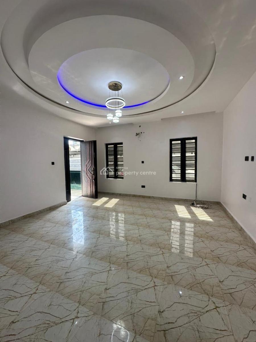 Beautiful 3 Bedroom Apartment, Ologolo, Lekki, Lagos, Flat / Apartment for Rent