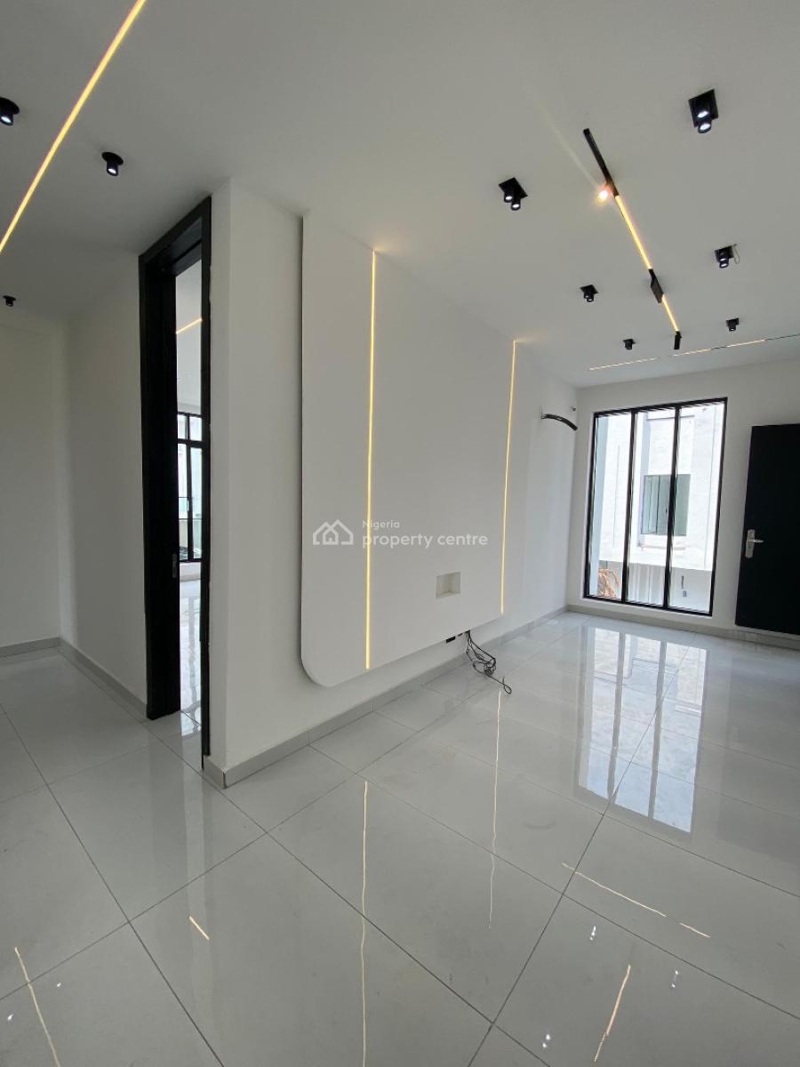 Mind Blowing & Neat 5 Bedroom Fully Detached, Chevron, Lekki, Lagos, Detached Duplex for Sale