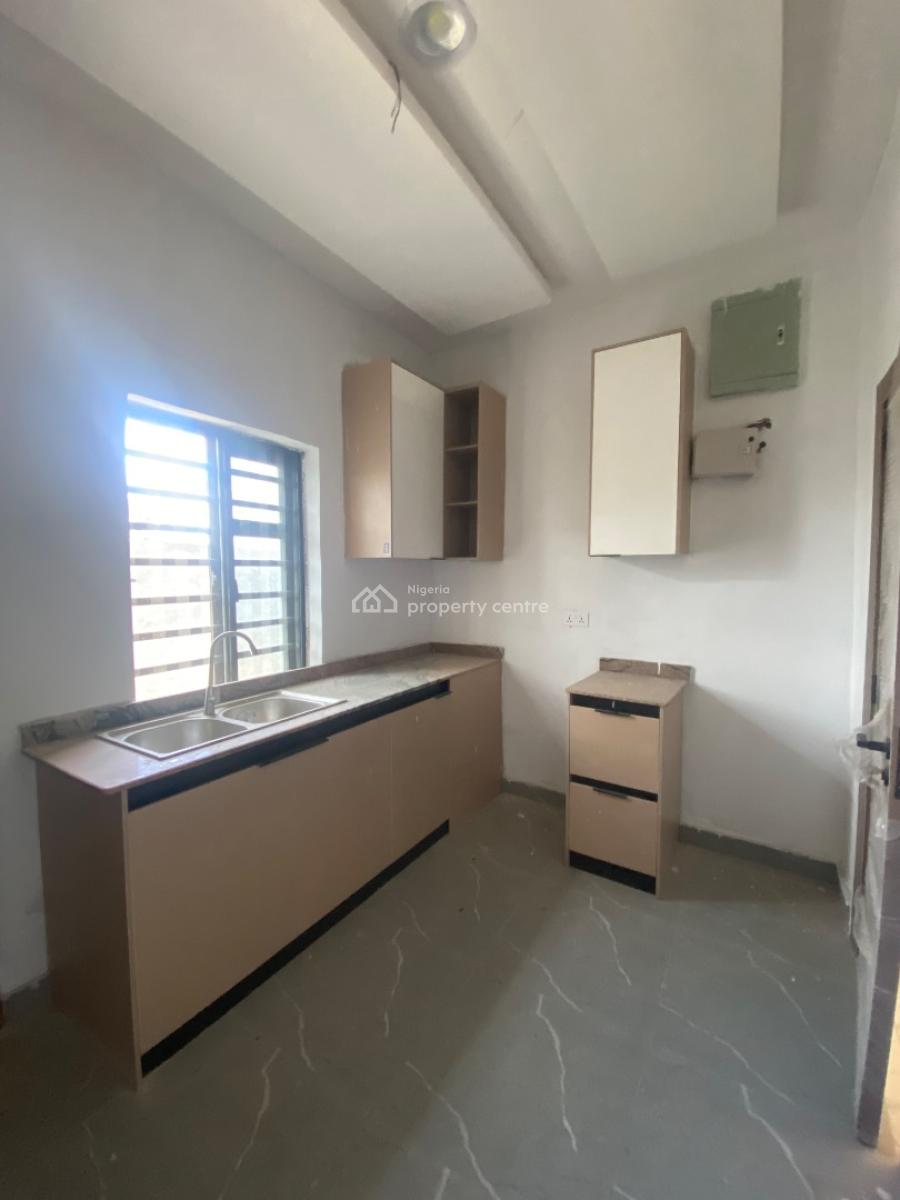 Luxury 2 Bedroom with Clean Water in a Good Environment, Ologolo, Lekki, Lagos, Terraced Duplex for Rent