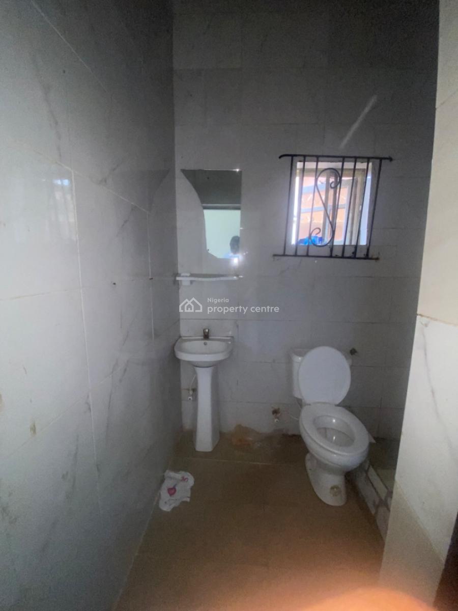 Clean Mini Flat Available, Lbs Close to Express, Sangotedo, Ajah, Lagos, Mini Flat (room and Parlour) for Rent